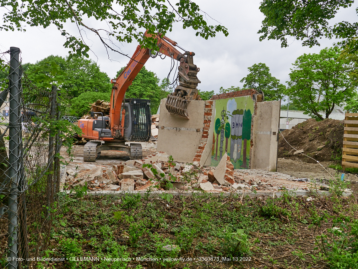 13.05.2022 - Baustelle am Haus für Kinder in Neuperlach